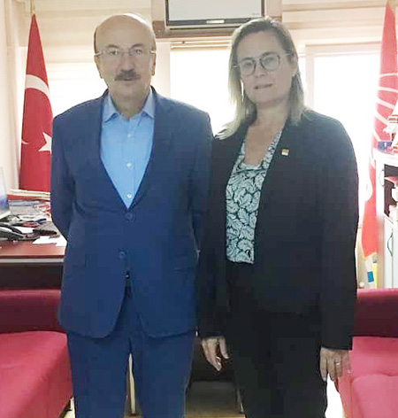 CHP’li Mehmet Bekaroğlu, Silivri’deydi