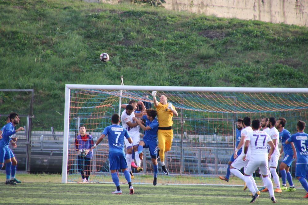 Silivrispor, siftahı Adana’da yaptı 0-0