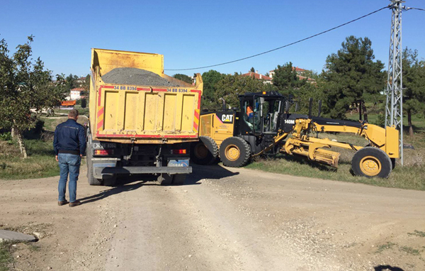 Fevzi Paşa’da yol çalışması