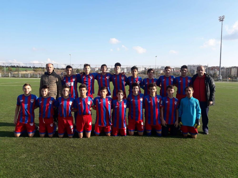 Silivrisporlu gençlerden Başakşehir’e fark 7-0