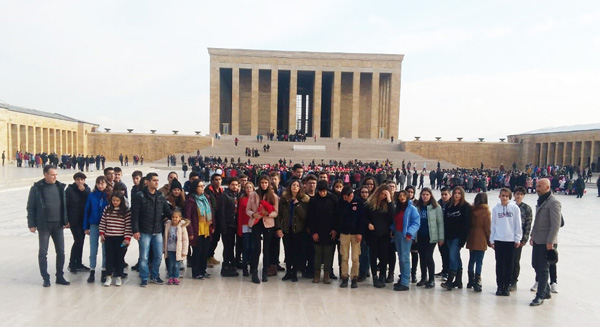 Atatürk öğrencileri Anıtkabir’de