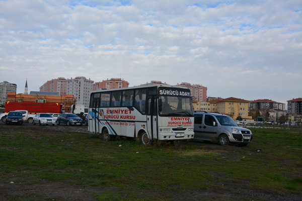 Akü hırsızlığına çözüm talebi