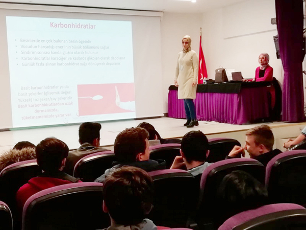 Liselilere sağlık semineri