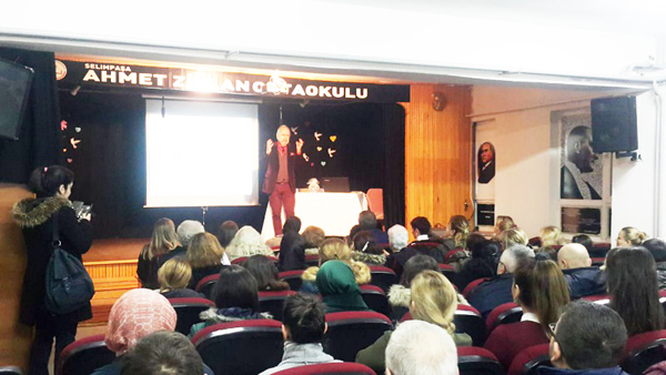 Ahmet Ziylan Ortaokulu, Prof. Dr. Özyaral’ı ağırladı