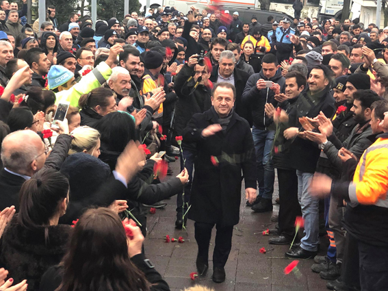 Işıklar: Çok daha ileriye gideceğiz