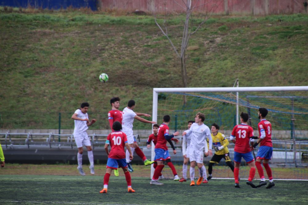 İlçe derbisinin kazananı Silivri oldu 2-0