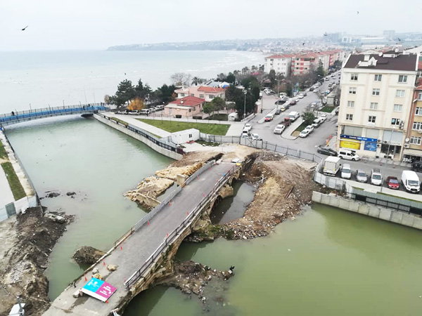 Silivri’nin sabrı bitti, köprü bitmedi!