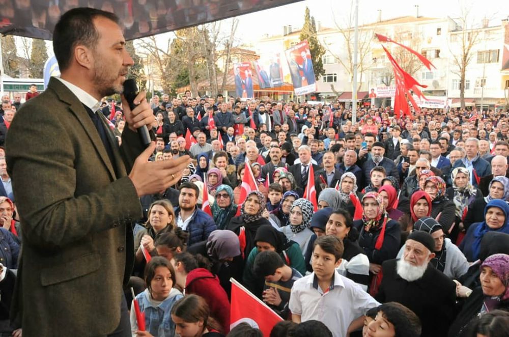 Yılmaz: Sizi unutanları siz de unutun!