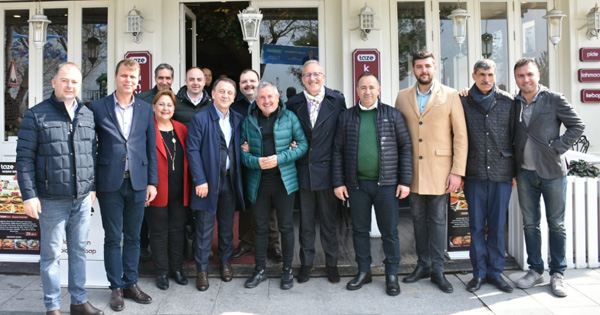 Işıklar, Sahil ve Atatürk Caddesi esnafını ziyaret etti