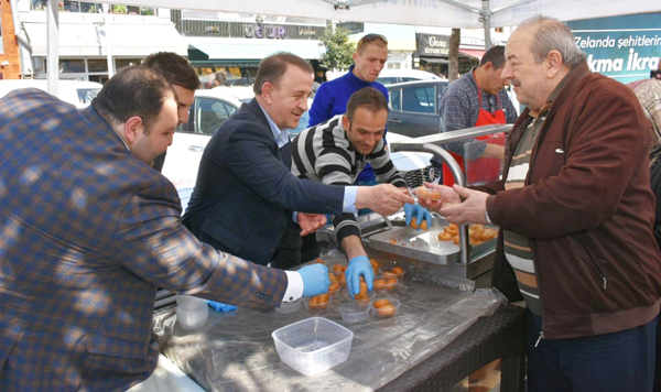 Işıklar, Yeni Zelanda şehitleri için mevlit okuttu