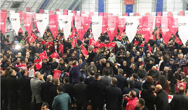 Işıklar: Yeni Mahalleyi ilk defa bu kadar kararlı gördüm