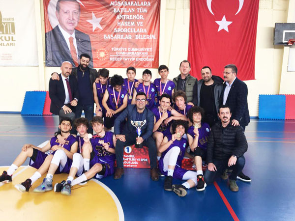 Basketbol’da İlçe Birincisi oldular