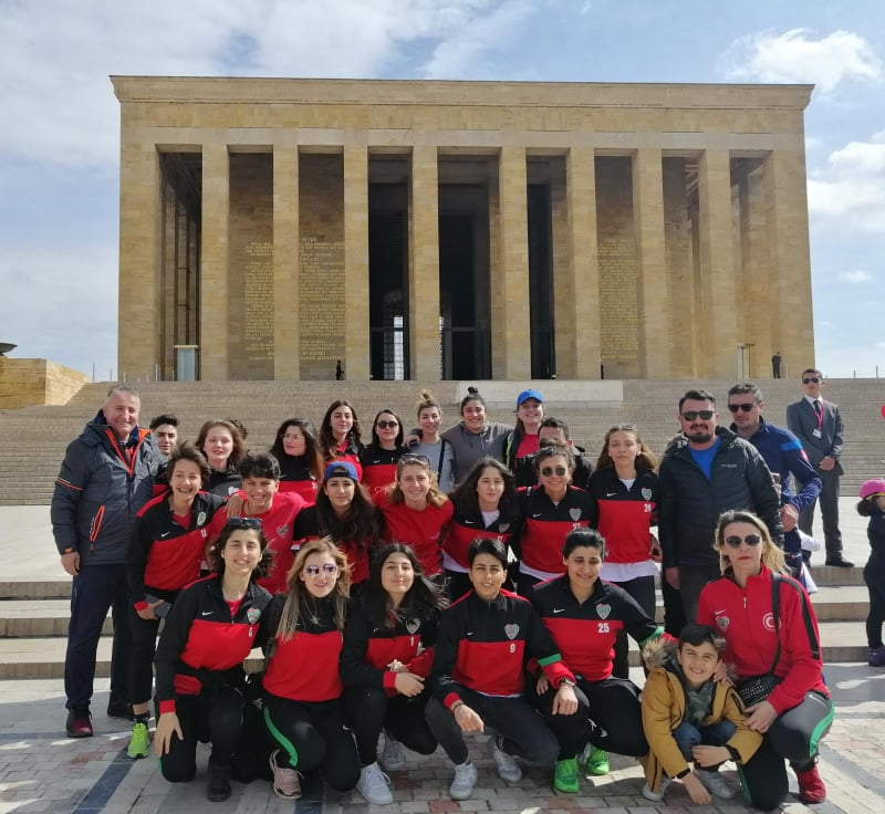 Kalbimiz Ankara’da Alibey’in galibiyetinde