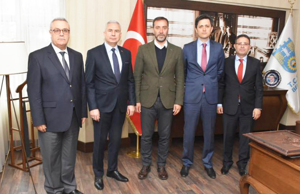 Hayırlı olsun dileklerini ilettiler