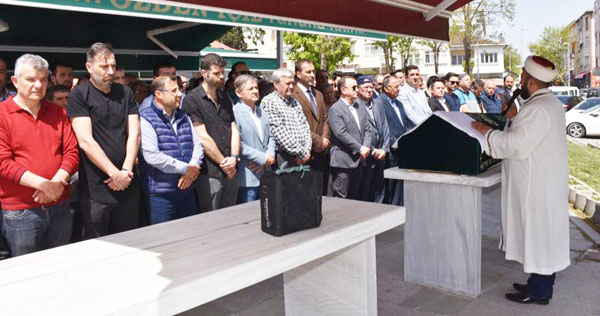 İdris Koçoğlu ebediyete uğurlandı