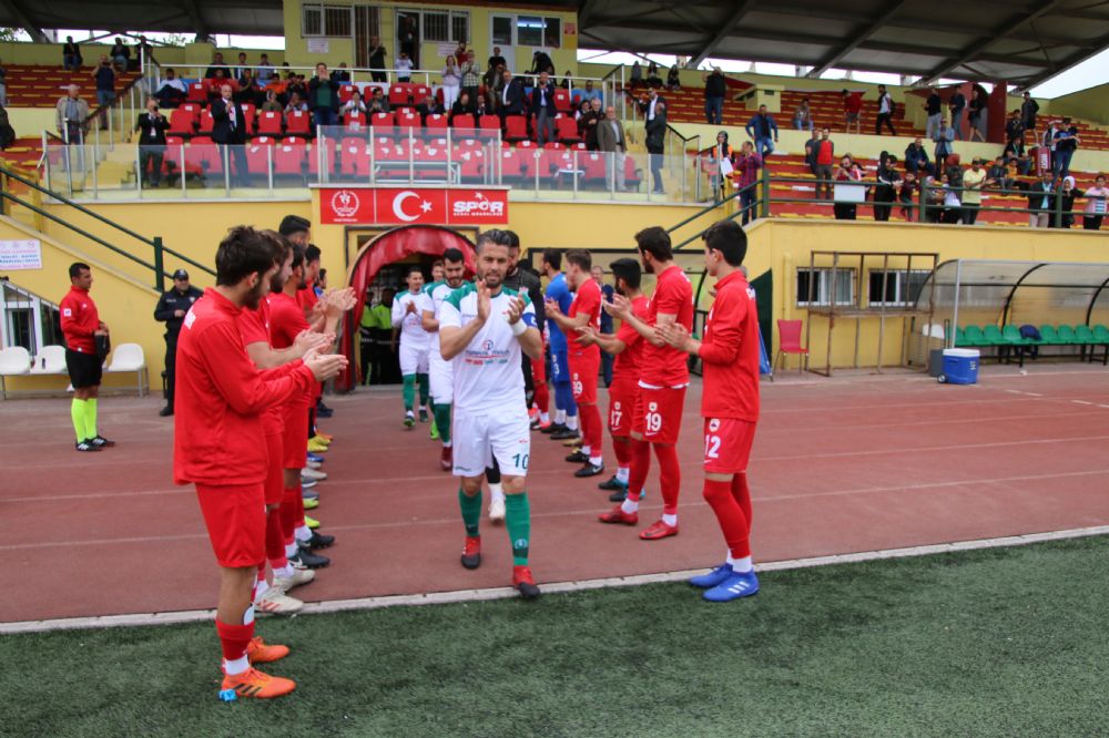 Güriz, şampiyon Kırşehir’i alkışlattı