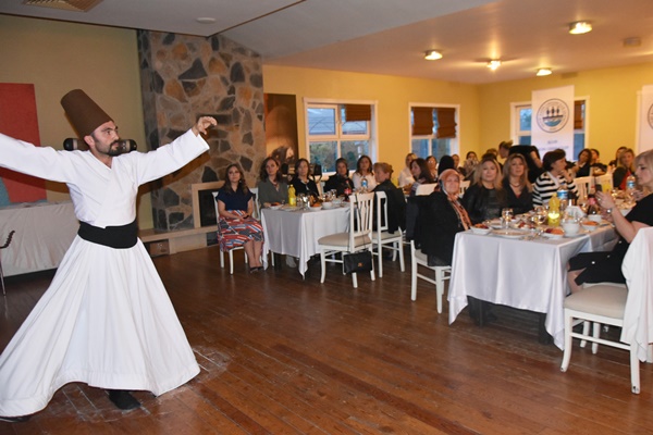 Silivri KAGiD’ten Anneler Günü iftarı