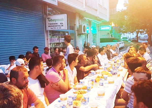 Telmelilerden iftar daveti