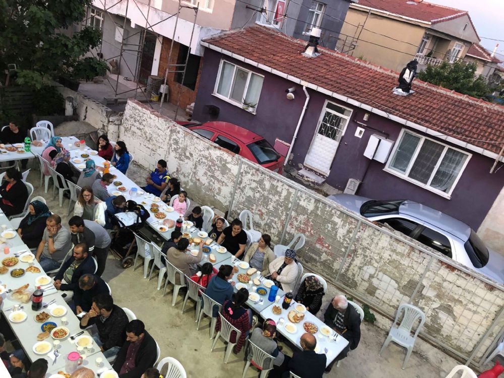 Oğuz Yavuz’dan sevenlerine iftar