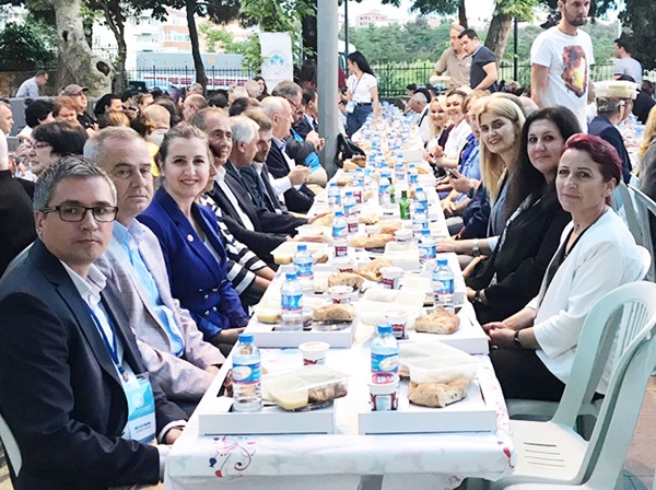 Bulgaristan göçmenleri iftarda buluştu
