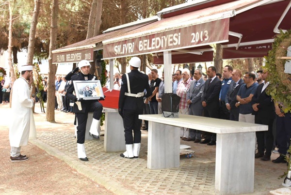 Emekli Polis Semra Özsöy son yolcuğuna uğurlandı