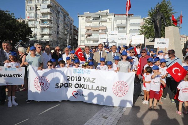 Yaz spor okulları faaliyete başladı