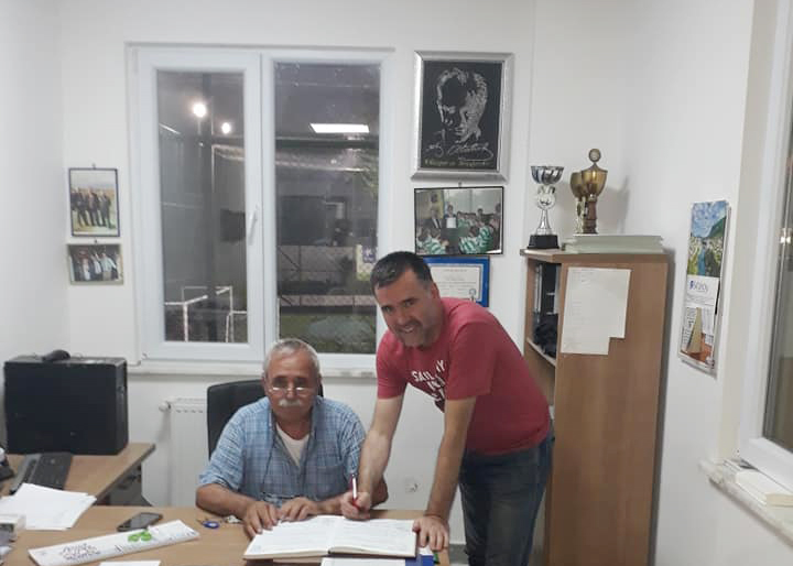 FİLİZSPOR KULÜBÜ CÜNEYT KARINCA HOCAYLA ANLAŞTI