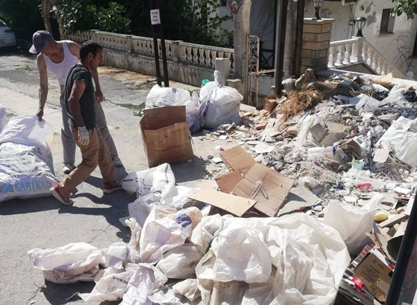 Temizlik yoğun şekilde devam ediyor