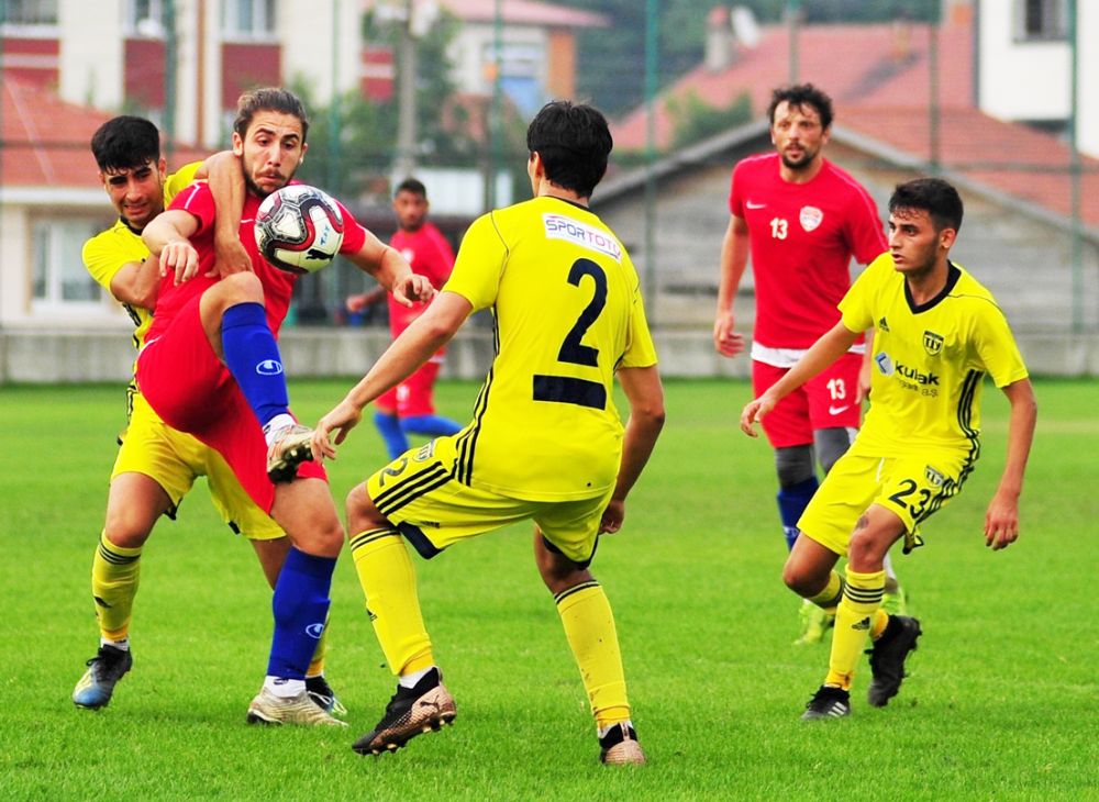 Sinan Biter, rakibin fişini çekti 3-0