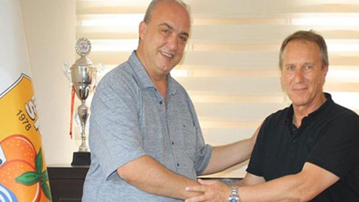 Erzinspor hocası Cüneyt Karakuş istifa etti