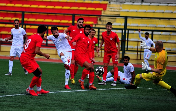 Derbinin galibi Çatalcaspor oldu1-0