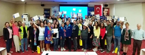 Rotary Yeni Üye Motivasyon Kampı Silivri’de yapıldı