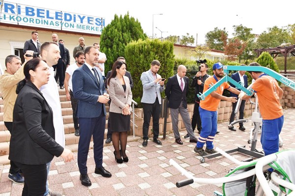 Yılmaz: Amacımız engelli kardeşlerimizin ihtiyacını karşılamak