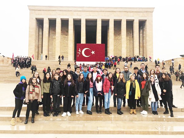 Atatürk öğrencileri Ankara’daydı