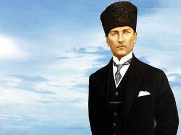 Atatürk konulu en iyi öğrenci eserleri belirendi