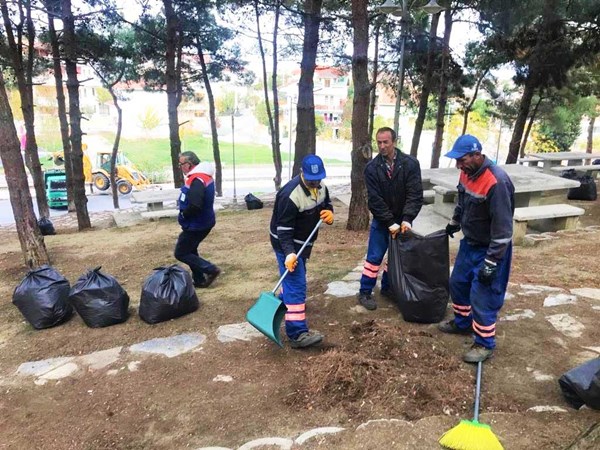 Temizlik çalışmaları titizlikle sürdürülüyor