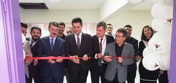 Çayırdere Ortaokulu’nda TÜBİTAK 4006 Bilim Fuarı