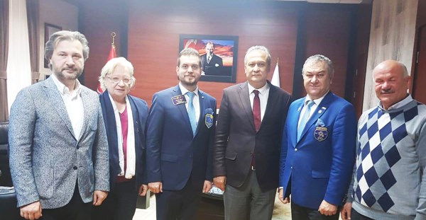 Rotary’den protokole nezaket ziyaretleri