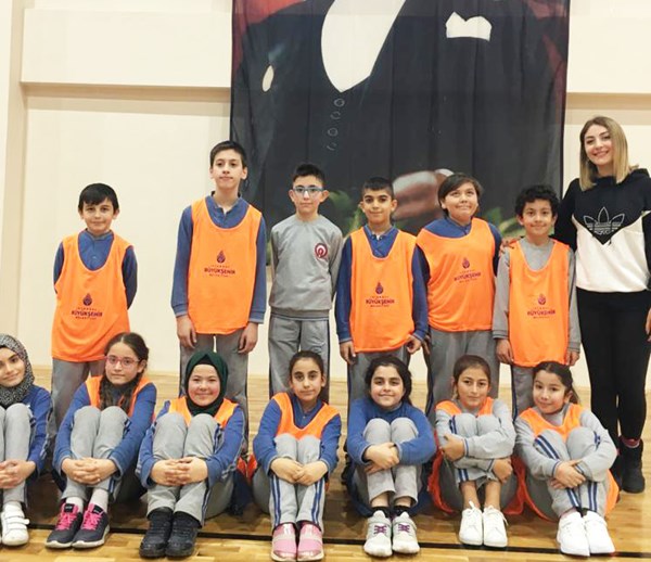 Gazi İmam Hatip Ortaokulu Sek Sek Yarışması İlçe 1.’si