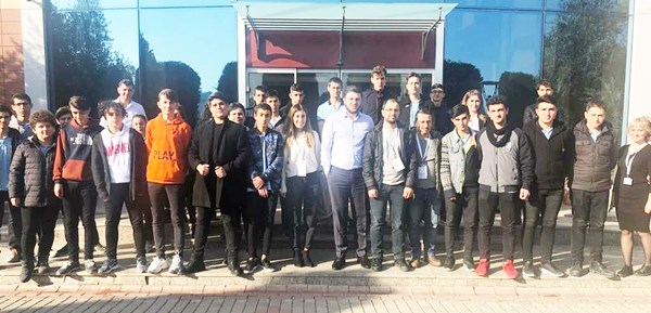 Liseliler Turaş Gaz Armatürleri ve Turmach Makine’de