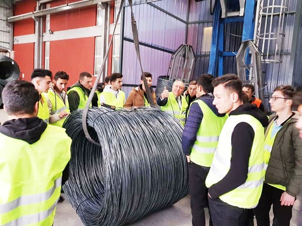 Çağ Kabara, meslek lisesi öğrencilerini ağırladı