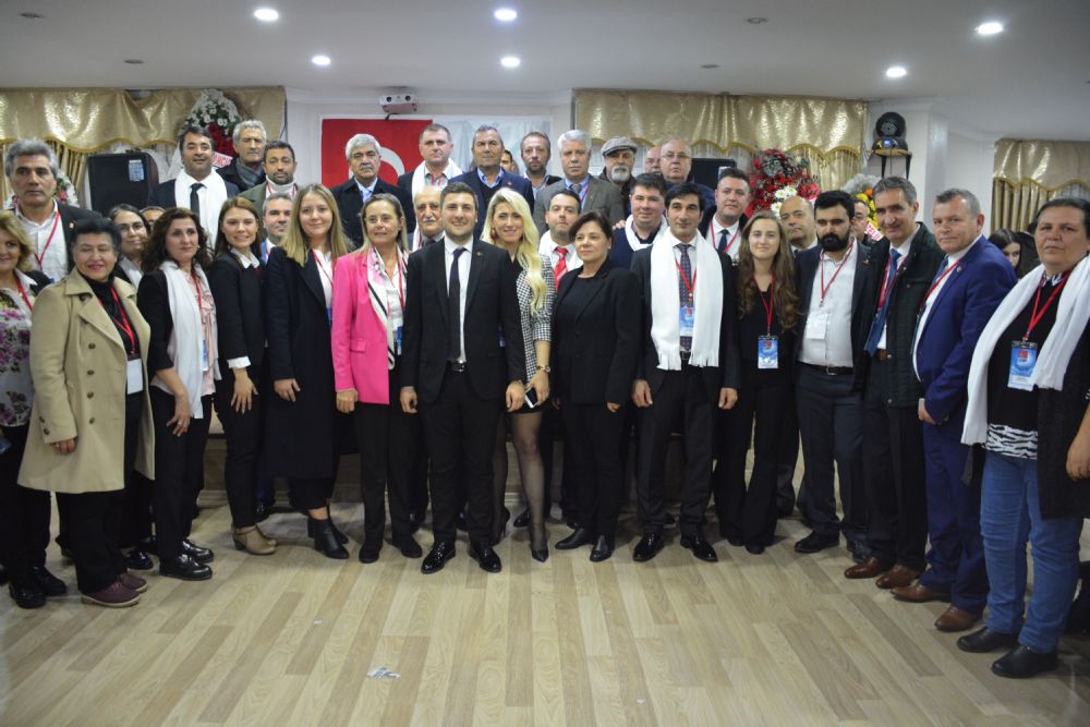 CHP'nin Başkanı Berker Esen oldu