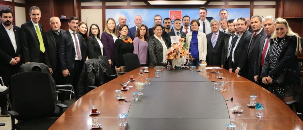 Esen ve Yönetimi Kaftancıoğlu’nu ziyaret etti