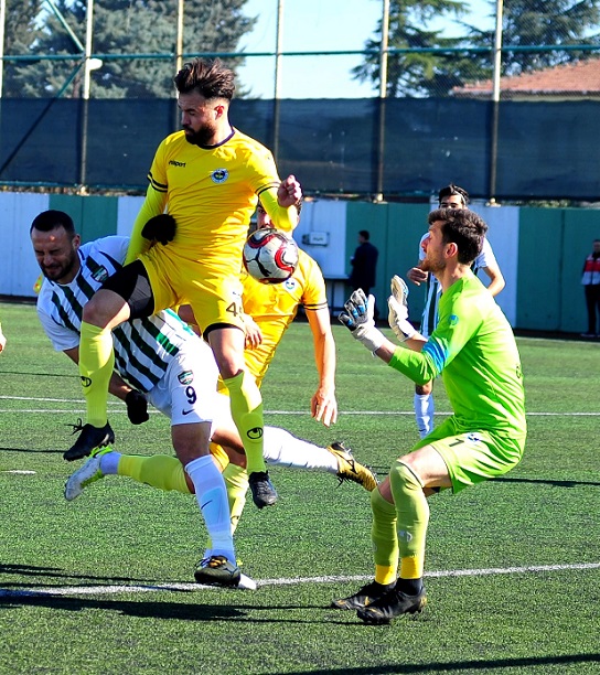 Tepecikspor’a penaltı yaramıyor: 0-0