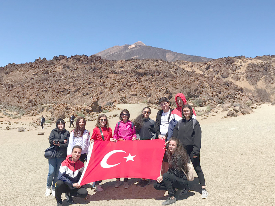 Eğitim ve staj için yine İspanya’dalar