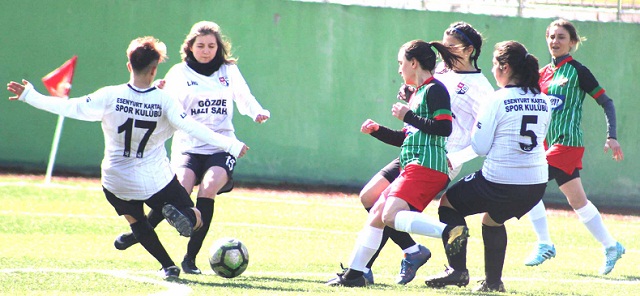 Alibey’in kızları rakipsiz 3-1