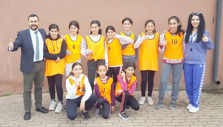 Namık Kemal takımı İlçe Birincisi oldu