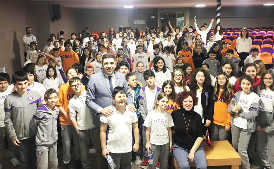 ODAK Ortaokulu Yazar Tohumcu'yu ağırladı
