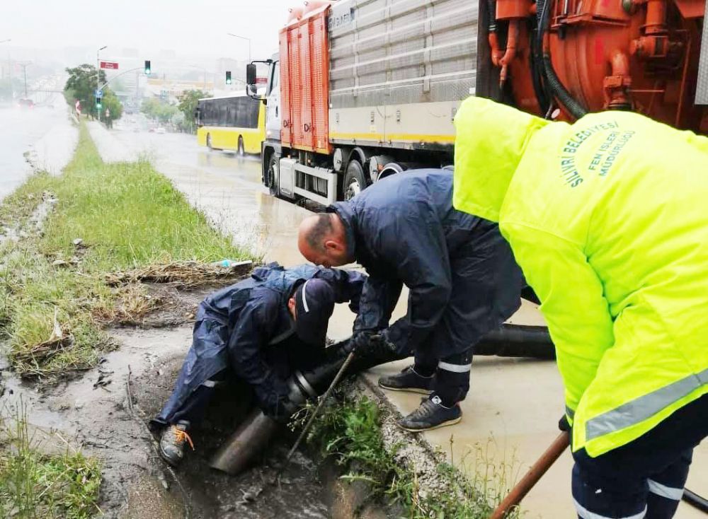 Ekipler mağduriyet yaşanmaması için iş başındaydı