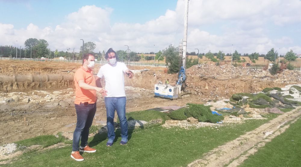 Güraslan ve Türk tesisleri gezdi